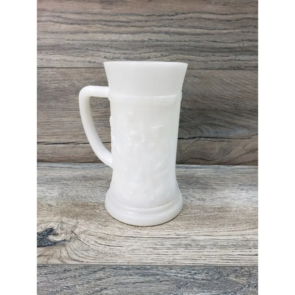 Milk Glass Beer Mug Stein German Men Bar Scene 12oz